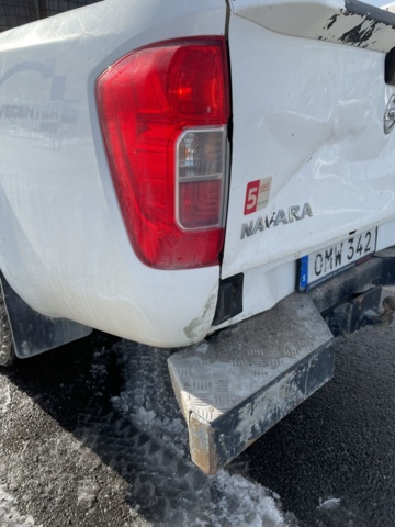 1182683-9 Nissan Navara Dubbelhytt 2.3 dCi 4WD Manuell, 163hk, 2019. Repobjekt.
