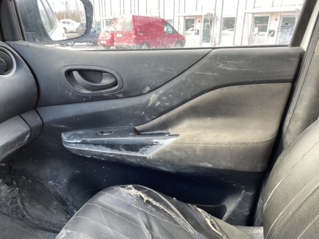 1182683-104 Nissan Navara Dubbelhytt 2.3 dCi 4WD Manuell, 163hk, 2019. Repobjekt.