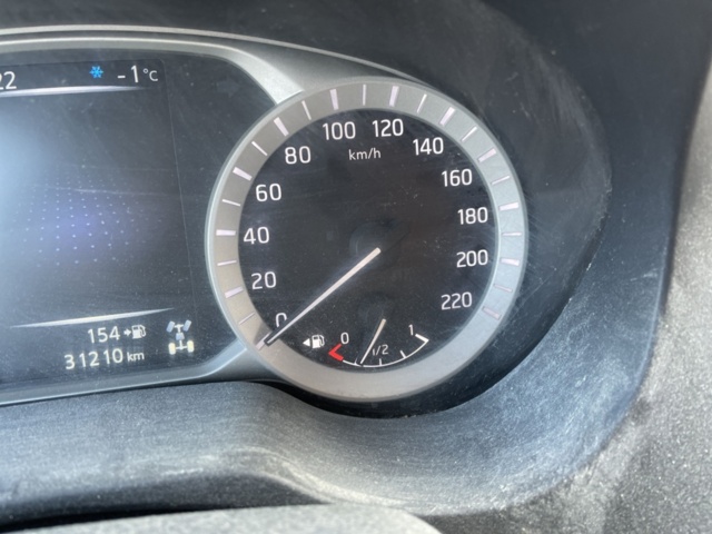 1182683-119 Nissan Navara Dubbelhytt 2.3 dCi 4WD Manuell, 163hk, 2019. Repobjekt.