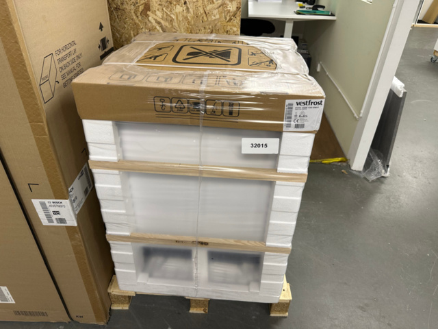 1183020-1 Dishwasher Vestfrost VIDW 1260 BMAD