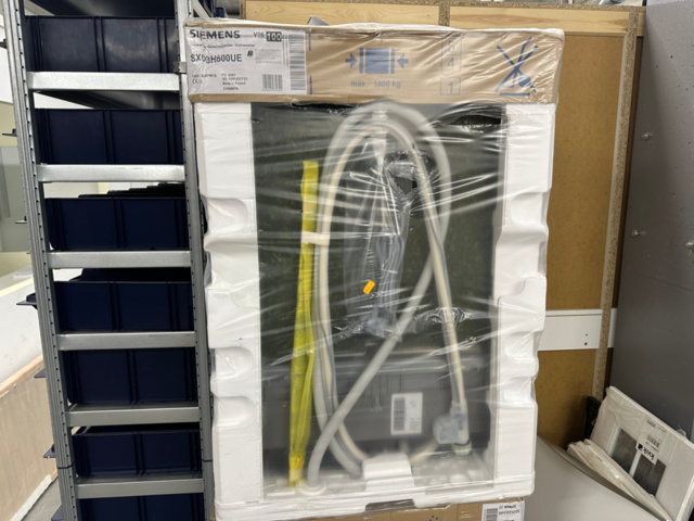 1183022-1 Dishwasher Siemens SX63H800UE