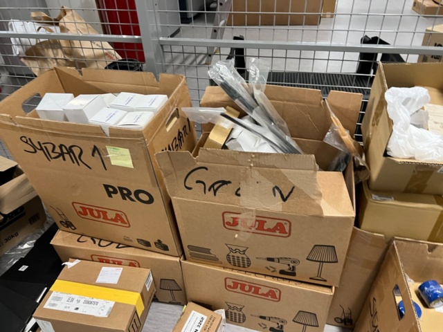 1051826-41 Lot with spare parts stock for Fiat, Jeep, Alfa Romeo and more