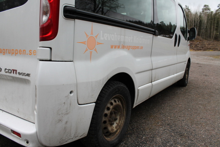 1182090-6 Opel Vivaro Combi 2.9t 2.0 CDTI Manual, 114hp, 2013