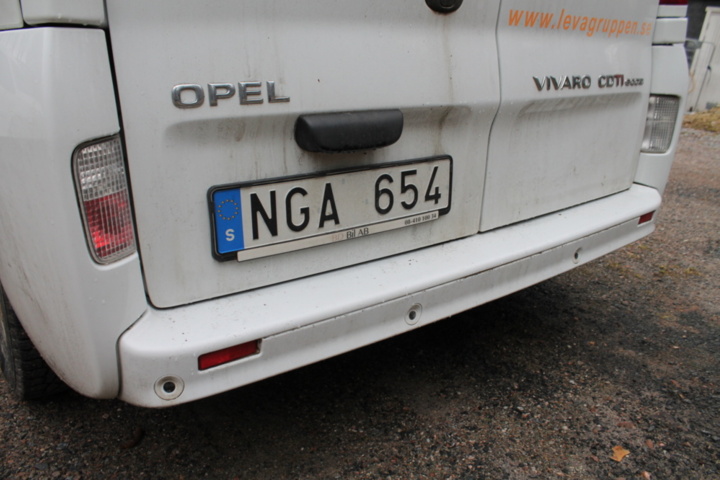 1182090-11 Opel Vivaro Combi 2.9t 2.0 CDTI Manual, 114hp, 2013