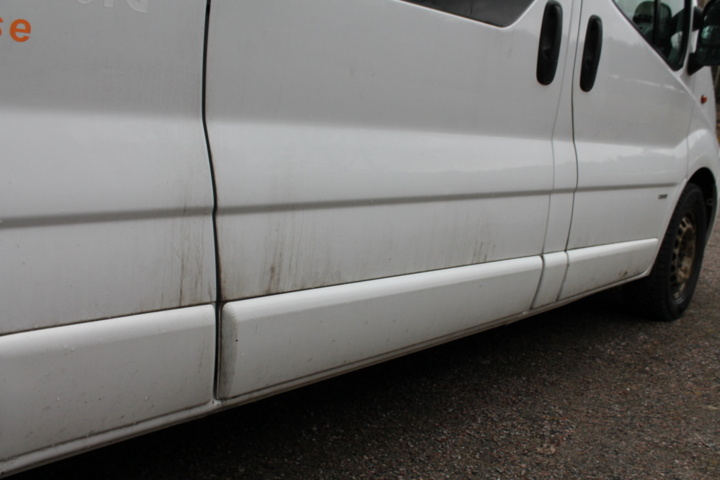 1182090-12 Opel Vivaro Combi 2.9t 2.0 CDTI Manual, 114hp, 2013