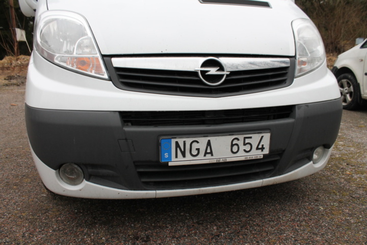 1182090-18 Opel Vivaro Combi 2.9t 2.0 CDTI Manual, 114hp, 2013