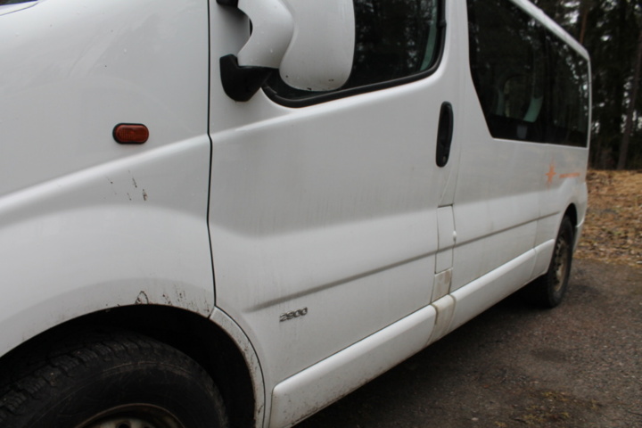 1182090-22 Opel Vivaro Combi 2.9t 2.0 CDTI Manual, 114hp, 2013