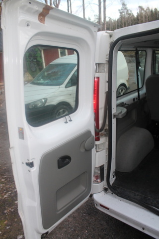 1182090-47 Opel Vivaro Combi 2.9t 2.0 CDTI Manual, 114hp, 2013