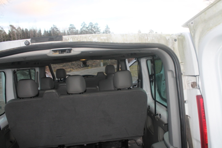 1182090-49 Opel Vivaro Combi 2.9t 2.0 CDTI Manual, 114hp, 2013