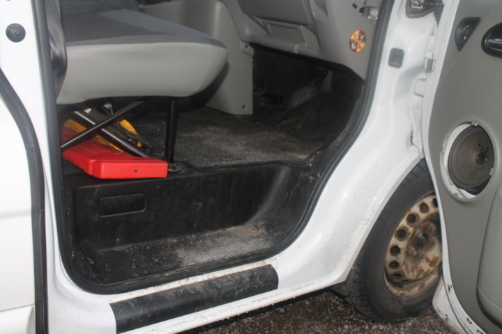 1182090-56 Opel Vivaro Combi 2.9t 2.0 CDTI Manual, 114hp, 2013