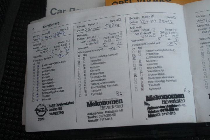 1182090-69 Opel Vivaro Combi 2.9t 2.0 CDTI Manual, 114hp, 2013