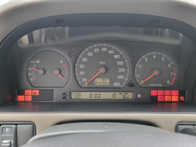 1081216-7 Volvo S70 2.5 T AWD Manual, 193hp, 1999