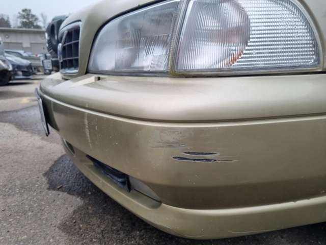 1081216-3 Volvo S70 2.5 T AWD Manual, 193hp, 1999