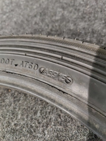 1183879-7 3 MC tires Avon Speedmaster MKII AM6 3.00-20 50S