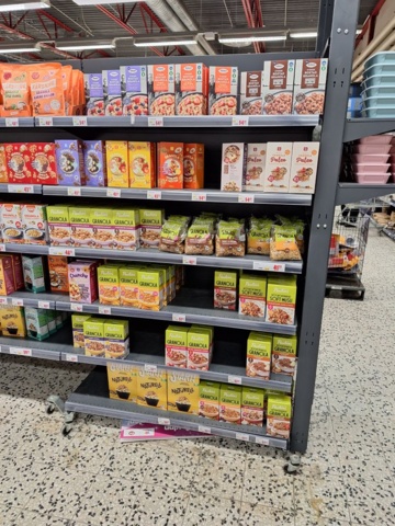 1121161-6 Larger lot with store interior from supermarket