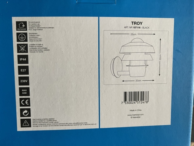 1184249-3 4 Markslöjd facade lamps Troy