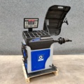 1183894-1 Tire balancing machine Giuliano S820