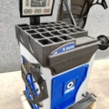 1183894-4 Tire balancing machine Giuliano S820