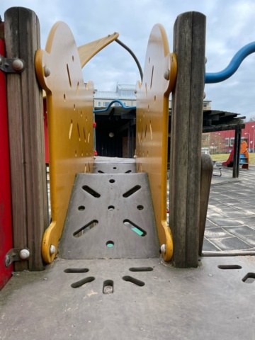 1182451-7 Play position Kompani Moments