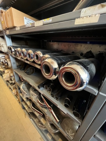 1078740-77 Liquidation MC parts &amp; MC accessories shop