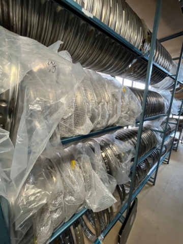 1078740-97 Liquidation MC parts &amp; MC accessories shop