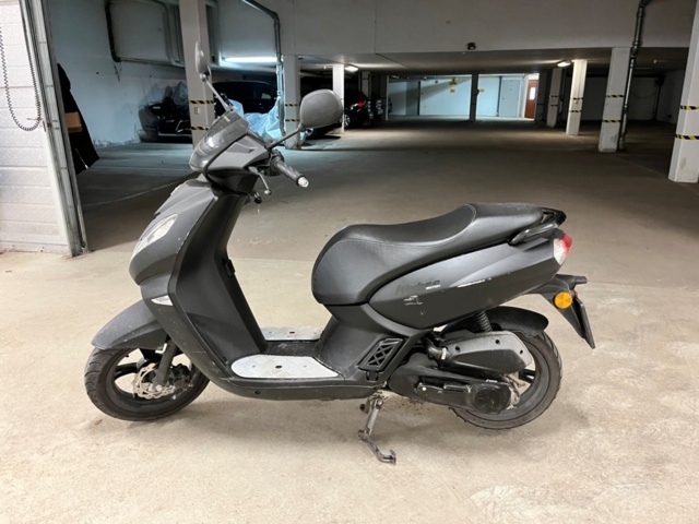 1185739-4 Peugeot Motocycles Kisbee 0.05 CVT, 4hp, 2022
