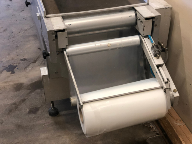 1186038-12 Packaging machine Multivac R7000