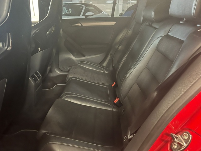 985384-8 Volkswagen Golf 5-dörrars R 2.0 TSI 4Motion DSG Sekventiell, 270hk, 2011