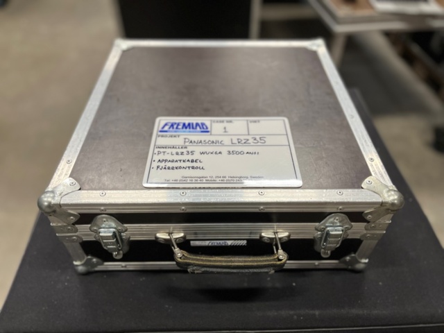 1184155-9 Projector Panasonic PT-LRZ35 3500ANSI