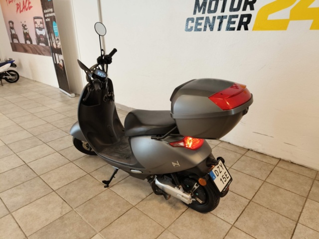 1129030-3 Electric moped Lvneng S3-W -2019