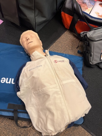 1154383-5 CPR Training Kit - Dummies, CPR Trainer and more