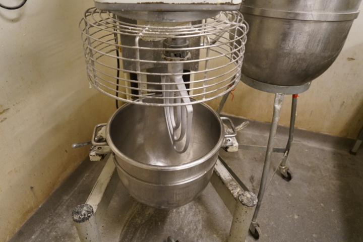 1030620-4 Dough mixer Sigma BM60 incl. Vessels & Utensils