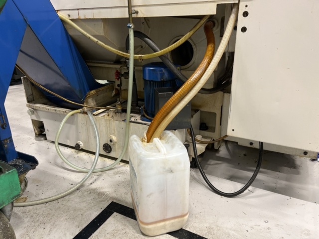 1146794-50 CNC Lathe Daewoo DOOSAN PUMA 1500Y - 2003