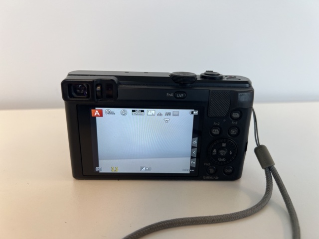 1177475-4 Compact camera Panasonic Lumix DMC-TZ80