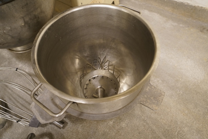 1030601-8 Dough mixer Björn R60 incl. 60l, 40l containers & Tools