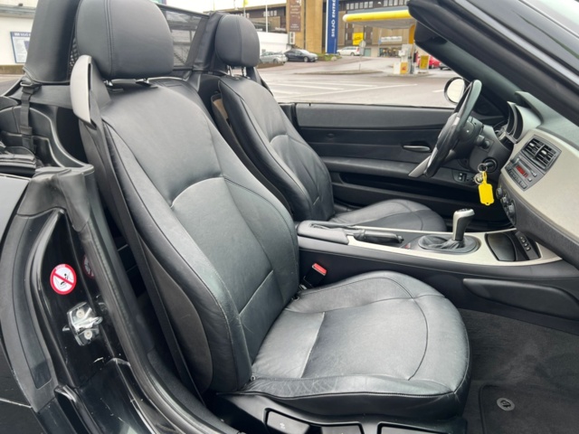 985386-8 BMW Z4 2.2i Manual, 170hp, 2005