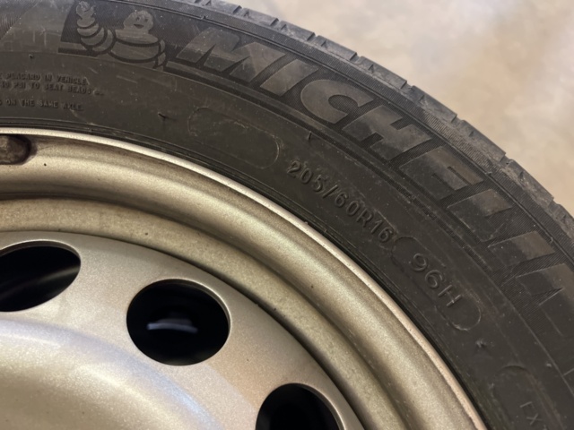 1177480-6 Summer tires on rim 8 pcs - 205/60 R16