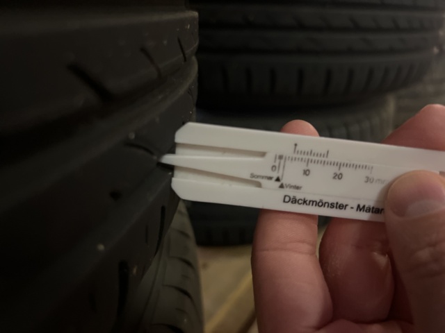 1177481-13 Summer tires on rim 8 pcs - 195/65 R15