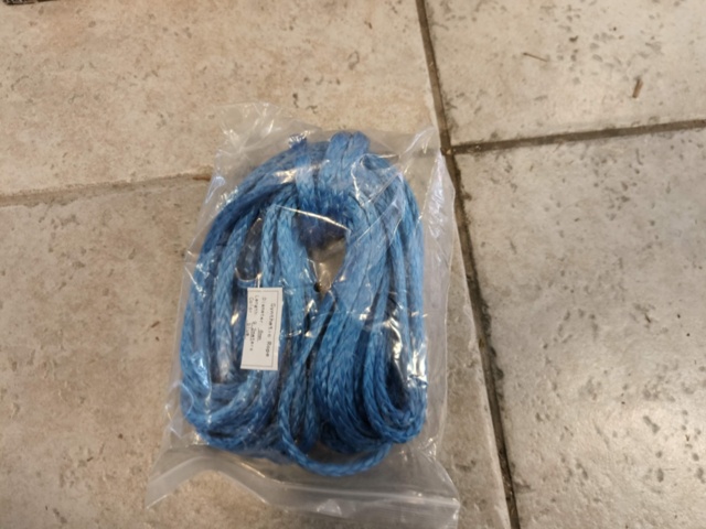 1129070-8 Winch Ruffneck LDH 3000-Ai