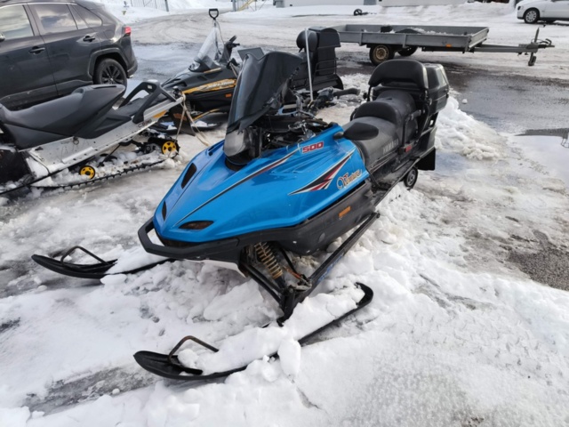 1129076-7 Snowmobile Yamaha VT 500 8CY -1997 Repair object