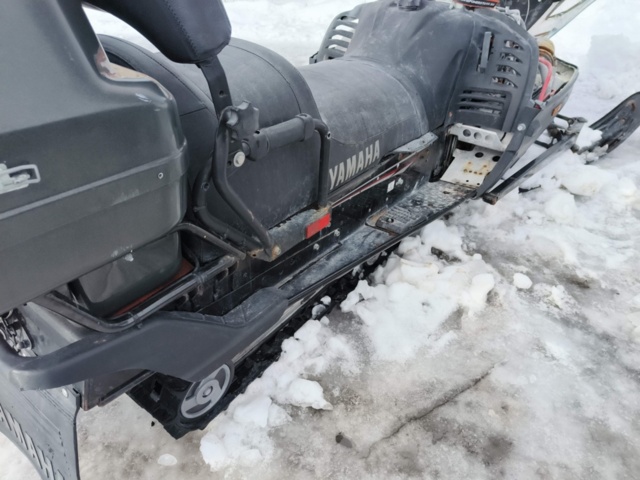 1129076-35 Snowmobile Yamaha VT 500 8CY -1997 Repair object