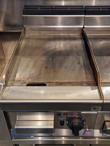 1151016-1 Berto's roasting table, 40 x 71cm