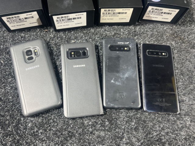 1170586-3 Mobiltelefoner 4st - Samsung S8-S10