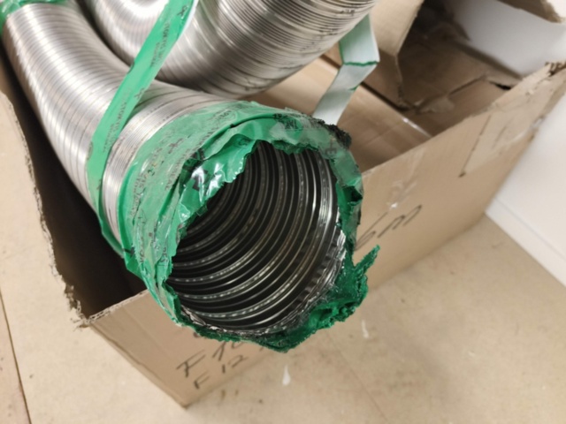 1129144-5 Lot of Stainless Flex Hoses for Chimneys