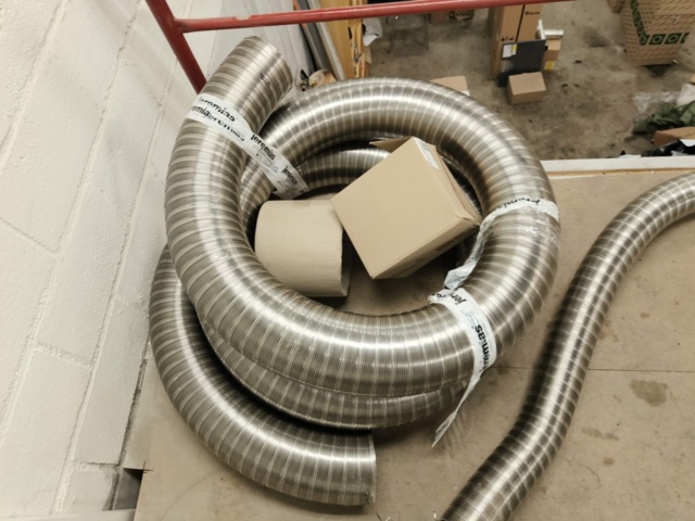 1129144-10 Lot of Stainless Flex Hoses for Chimneys