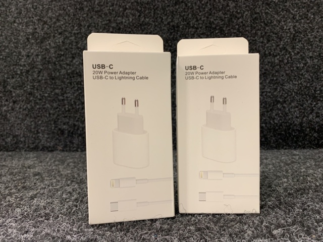 1187785-1 2st snabbladdare 20W till Iphone