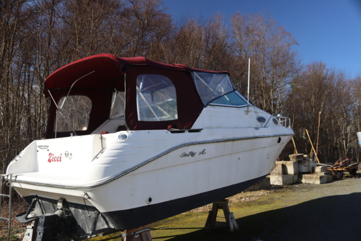 1188296-13 Searay Express Cruiser 250EC, 1994