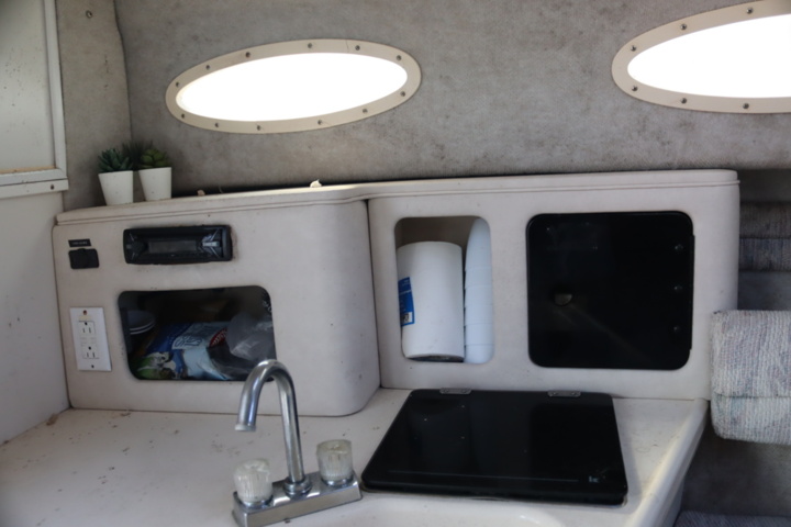 1188296-40 Searay Express Cruiser 250EC, 1994