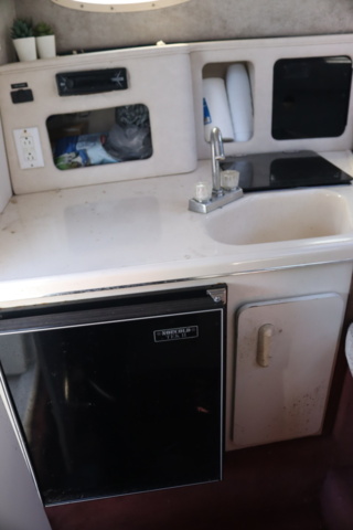 1188296-51 Searay Express Cruiser 250EC, 1994