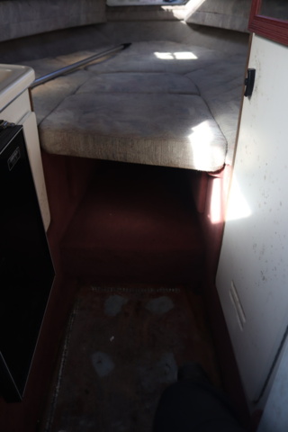 1188296-56 Searay Express Cruiser 250EC, 1994